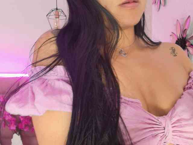 Melannyy-- webcam