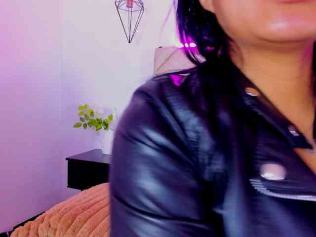 Melannyy-- webcam