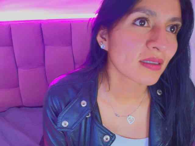 Melannyy-- webcam