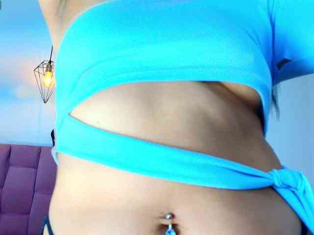 Melannyy-- webcam