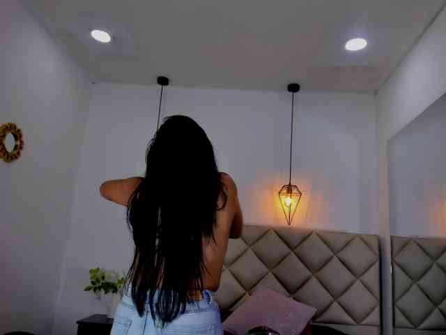 Melannyy-- webcam