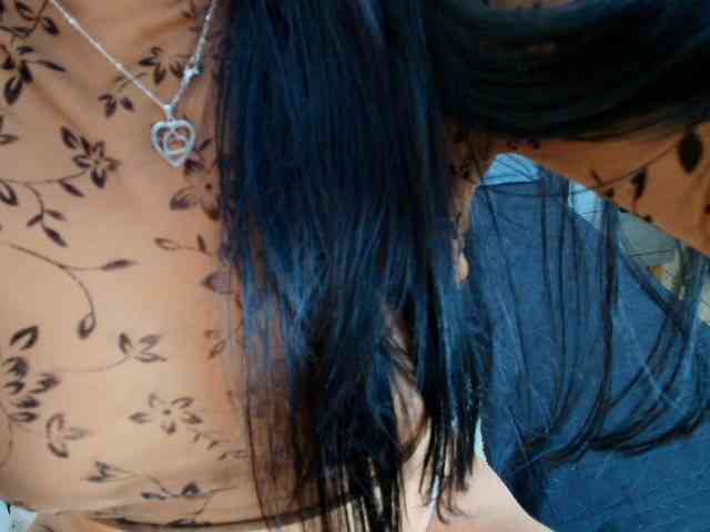 Melannyy-- webcam
