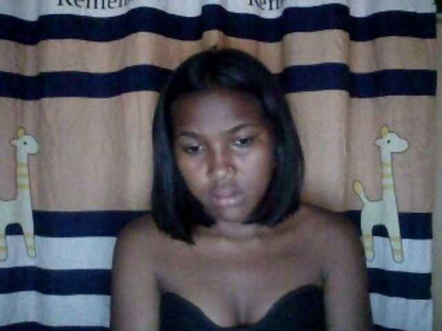 Adohh live cam on BongaCams