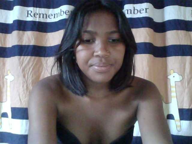 Adohh live cam on BongaCams