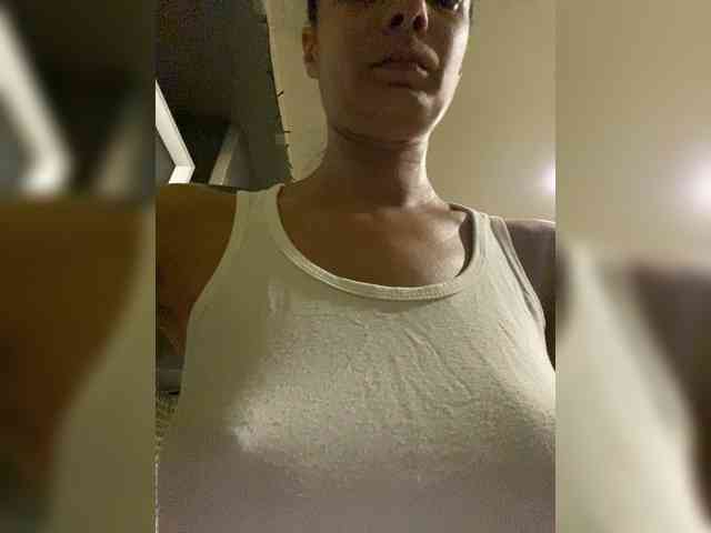 sweet-space8899-9988-1 webcam