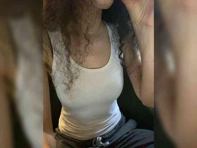 sweet-space8899-9988-1 webcam