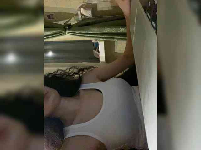sweet-space8899-9988-1 webcam