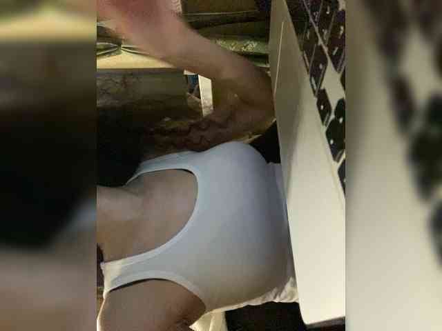 sweet-space8899-9988-1 webcam