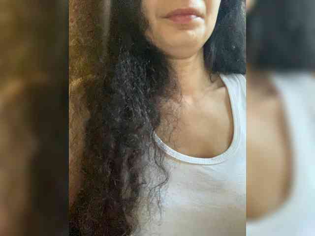 sweet-space8899-9988-1 webcam