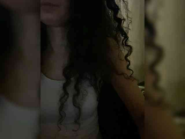 sweet-space8899-9988-1 webcam