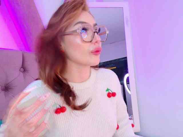 MiiaParis webcam