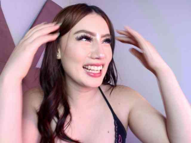 MiiaParis webcam