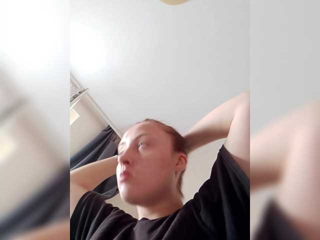 DYAVOLICA live cam preview