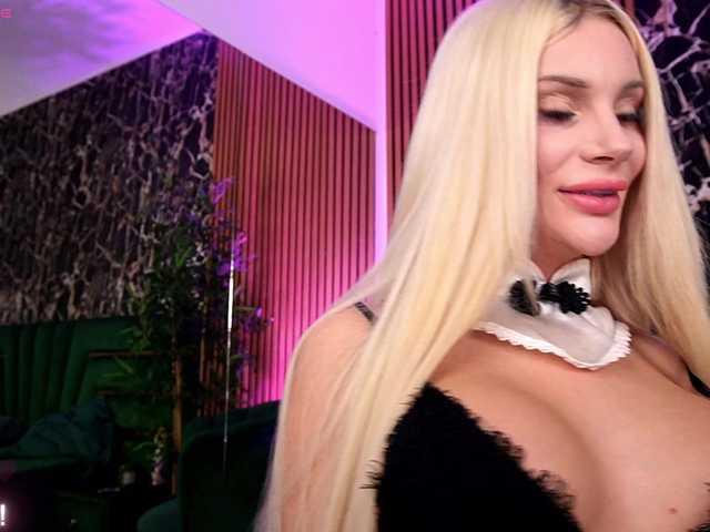 BarbieKara live cam