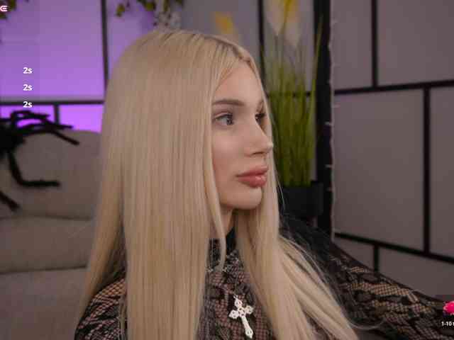 BarbieKara Live Webcam on BongaCams