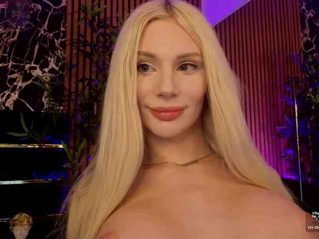 BarbieKara Live Webcam on BongaCams