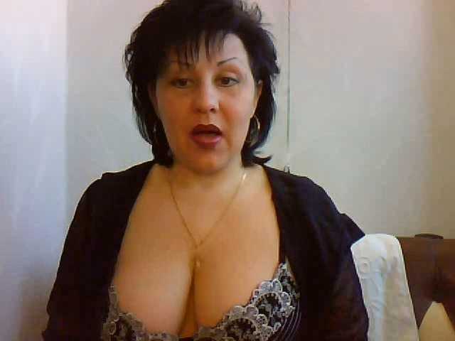 Natali-63 live cam on BongaCams