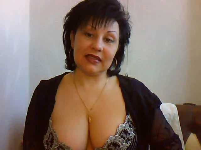 Natali-63 live cam on BongaCams