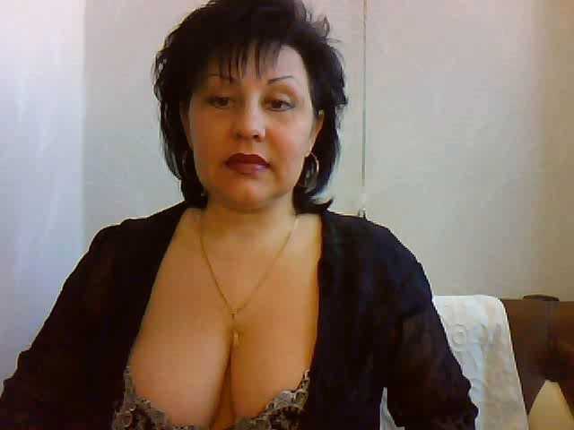 Natali-63 live cam on BongaCams