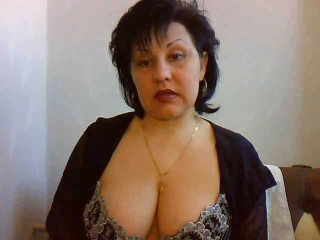 Natali-63 live cam on BongaCams