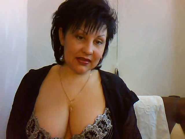 Natali-63 live cam on BongaCams