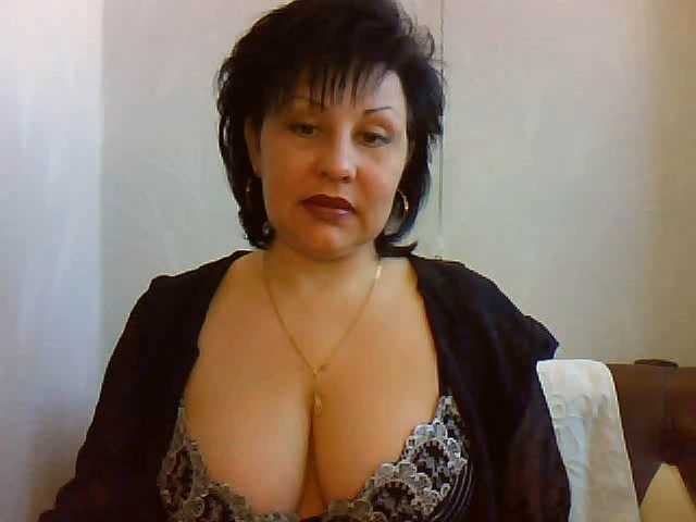 Natali-63 live cam on BongaCams