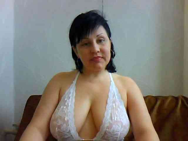 ChokoPiss-69 webcam
