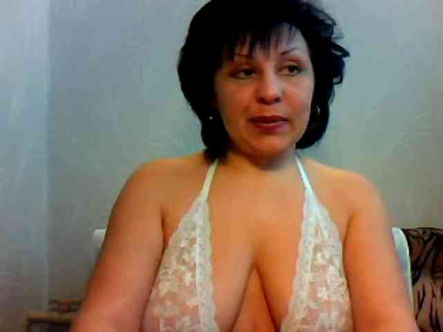 SweetPussyZvZ webcam