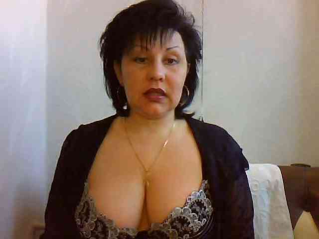 ShokoladPusss-XxX webcam