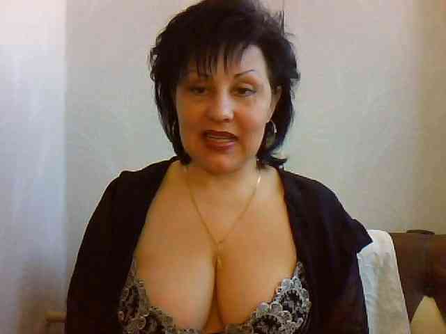 ChokoPiss-69 webcam