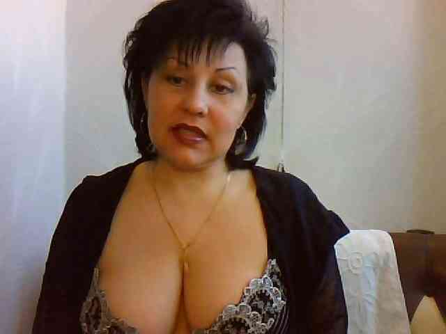 ShokoladPusss-XxX webcam
