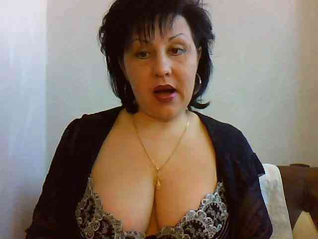 ChokoPiss-69 webcam