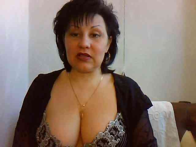 SweetPussyZvZ webcam