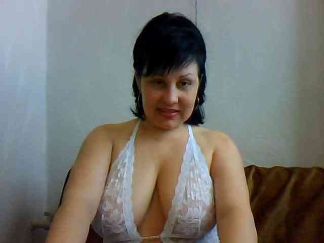 ShokoladPusss-XxX webcam