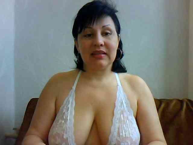 ShokoladPusss-XxX webcam
