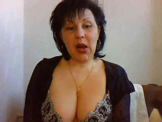ShokoladPusss-XxX webcam
