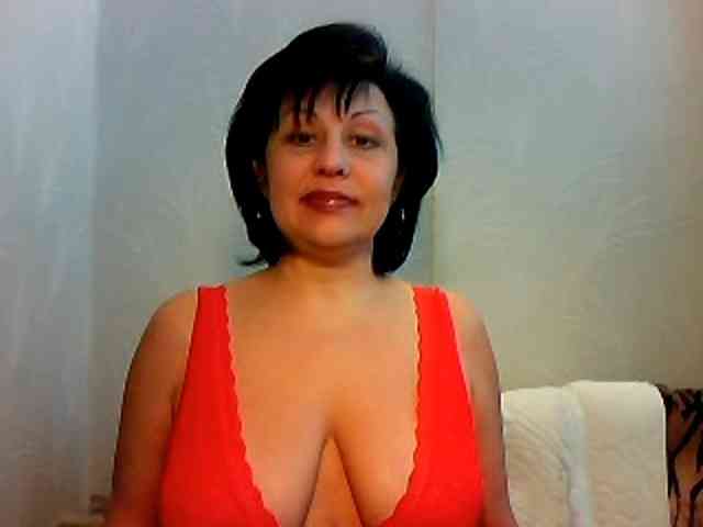 ChokoPiss-69 webcam
