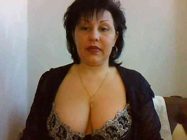 ShokoladPusss-XxX webcam