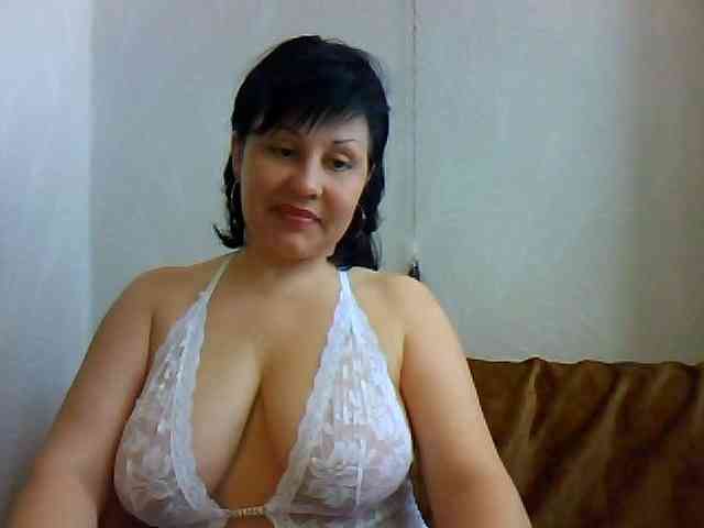 ChokoPiss-69 webcam