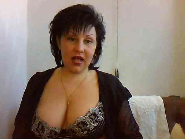 ShokoladPusss-XxX webcam