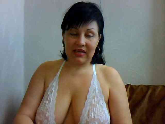 ChokoPiss-69 webcam