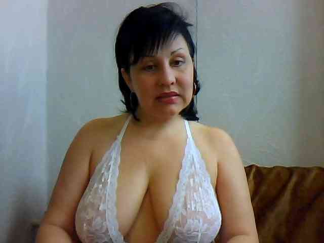 SweetPussyZvZ webcam