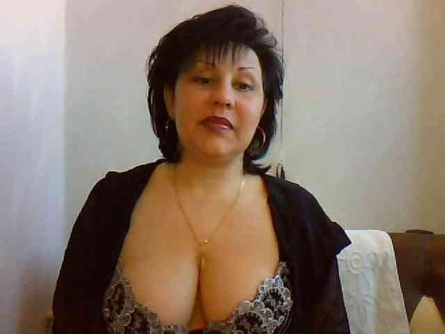 ShokoladPusss-XxX webcam