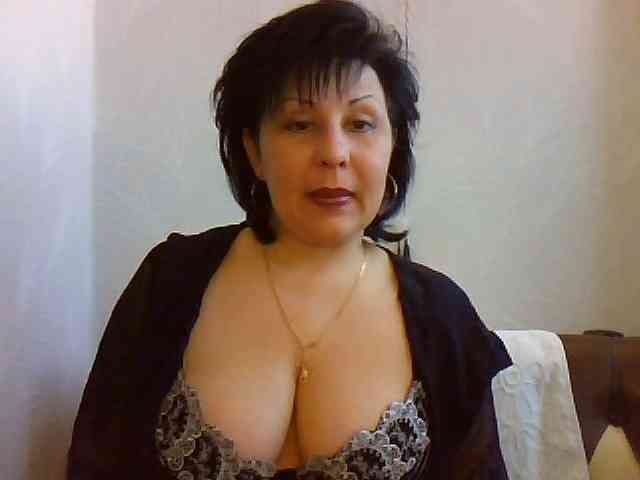 ChokoPiss-69 webcam