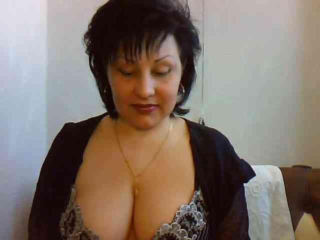 ChokoPiss-69 webcam