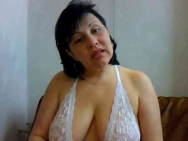 ShokoladPusss-XxX webcam