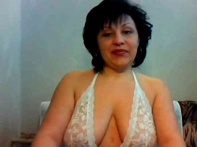 ChokoPiss-69 webcam