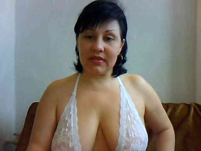ShokoladPusss-XxX webcam