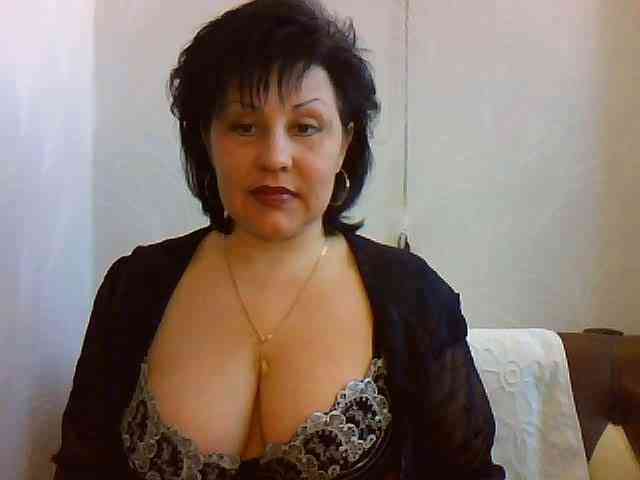 SweetPussyZvZ webcam