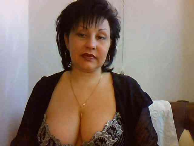 SweetPussyZvZ webcam